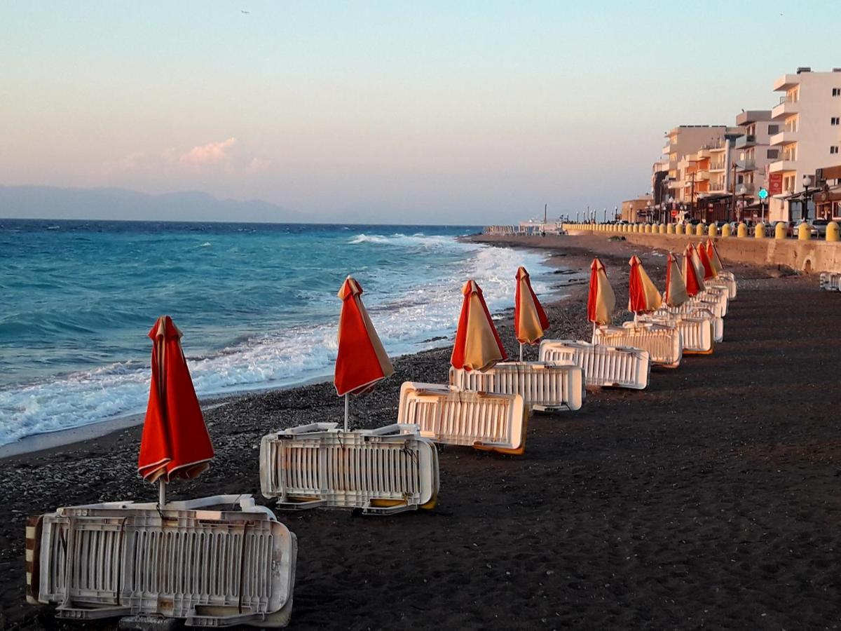 Lilian'S Seaview-Party Street-Youth Studios Rhodes City المظهر الخارجي الصورة
