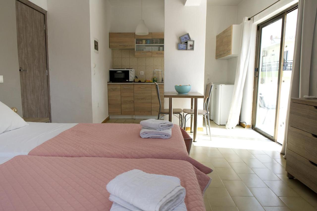 Lilian'S Seaview-Party Street-Youth Studios Rhodes City المظهر الخارجي الصورة