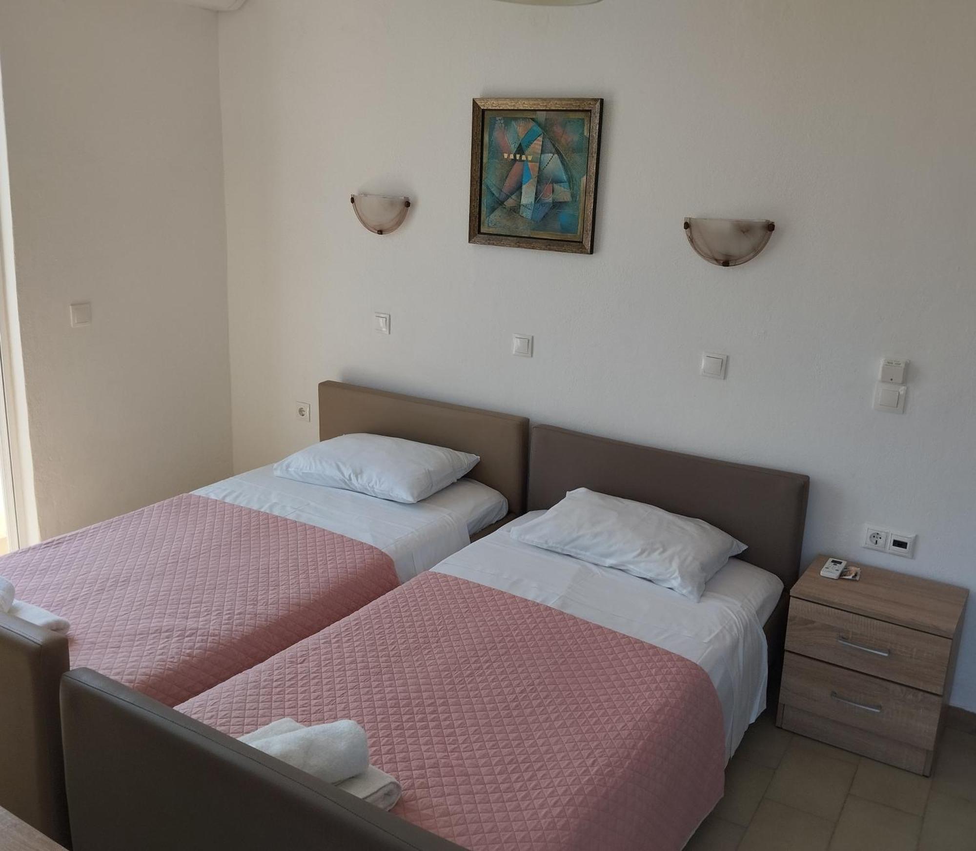 Lilian'S Seaview-Party Street-Youth Studios Rhodes City المظهر الخارجي الصورة