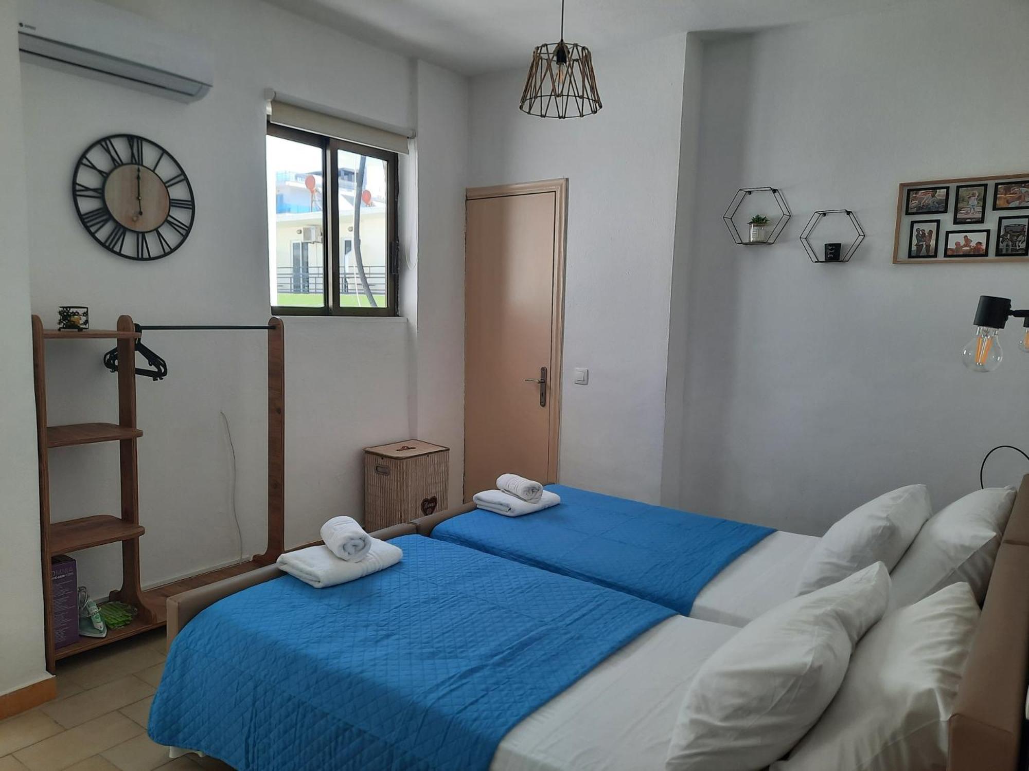 Lilian'S Seaview-Party Street-Youth Studios Rhodes City المظهر الخارجي الصورة