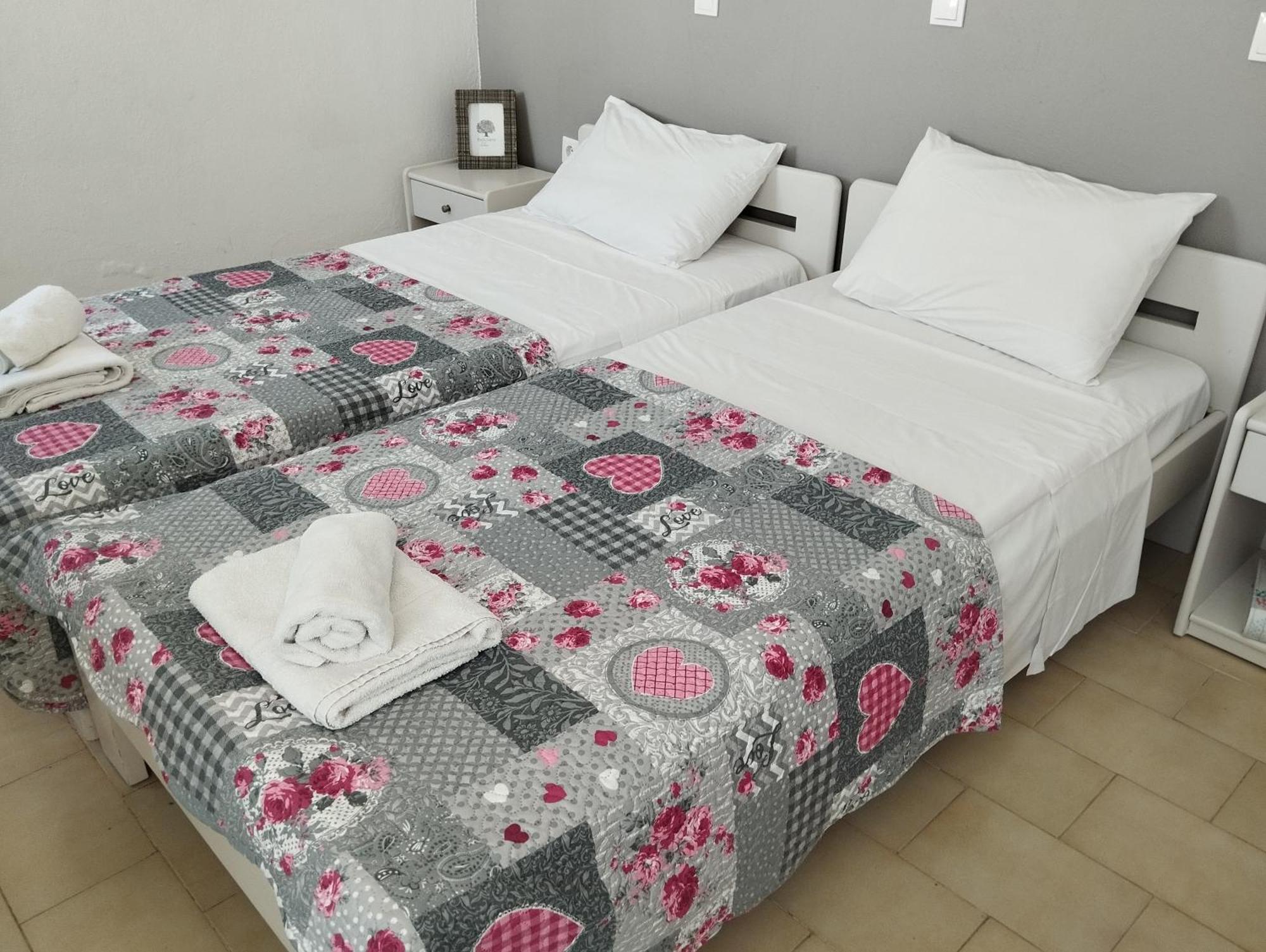 Lilian'S Seaview-Party Street-Youth Studios Rhodes City المظهر الخارجي الصورة