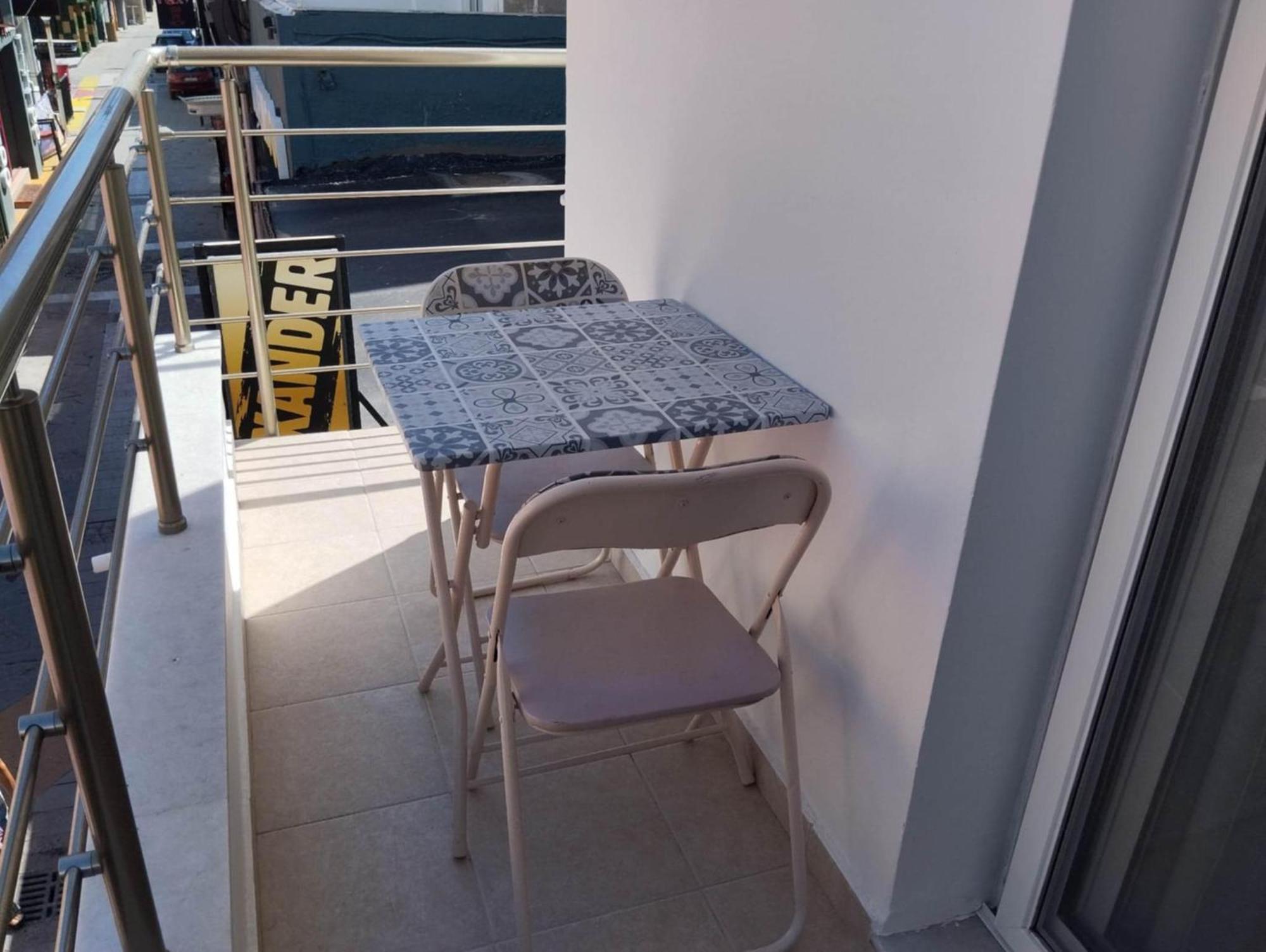 Lilian'S Seaview-Party Street-Youth Studios Rhodes City المظهر الخارجي الصورة