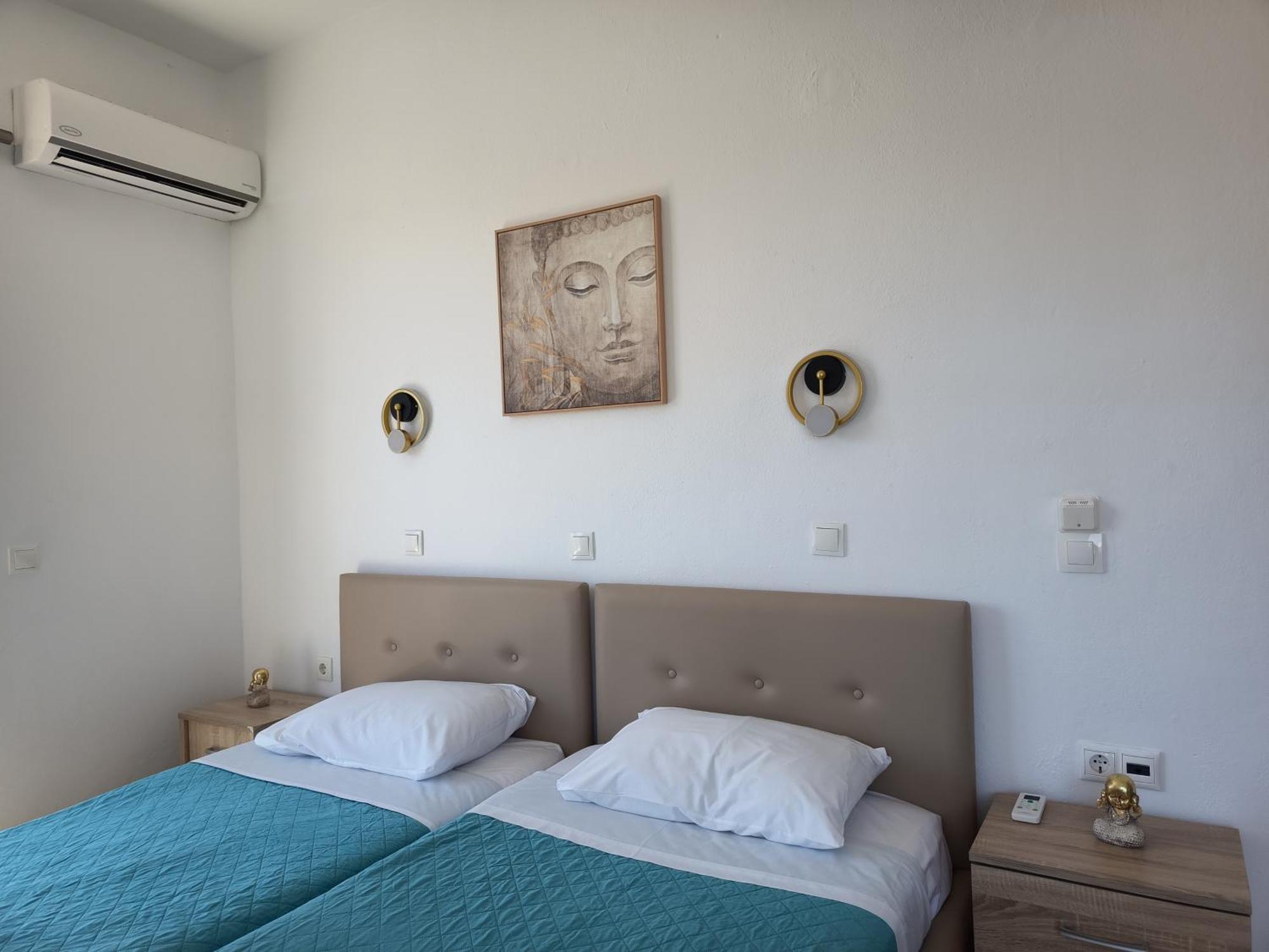 Lilian'S Seaview-Party Street-Youth Studios Rhodes City الغرفة الصورة
